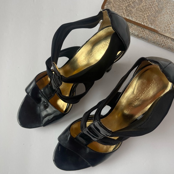 Arturochiang Black Patent/Fabric Gladiator Heels Size 8M  3 1/2” Heels - Picture 5 of 9